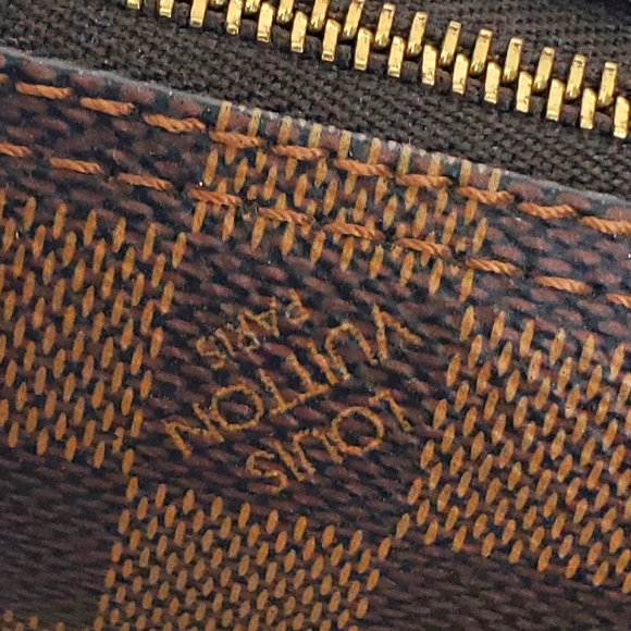 Louis Vuitton Damier Ebene Mini Papillon Pochette Mini Bag/Purse - Picture 10 of 14